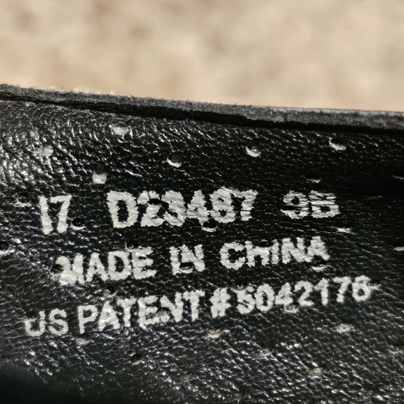 Cole Haan Slingback Pumps Wedge Heel Nike Air Black Sz 9 - Picture 9 of 9